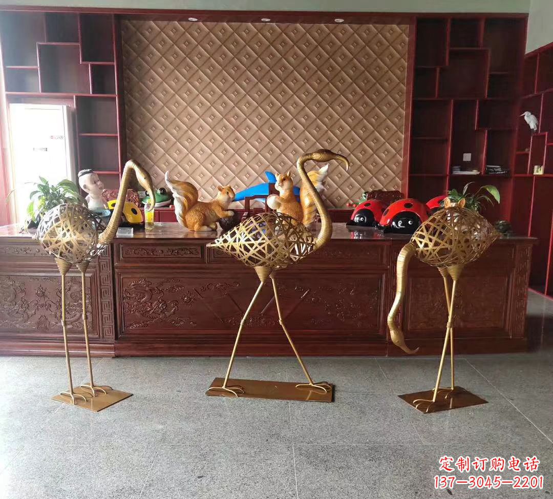 达州不锈钢镂空火烈鸟雕塑