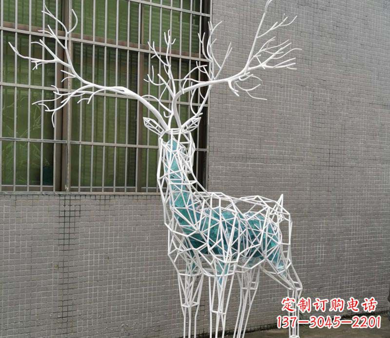 达州不锈钢镂空梅花鹿雕塑