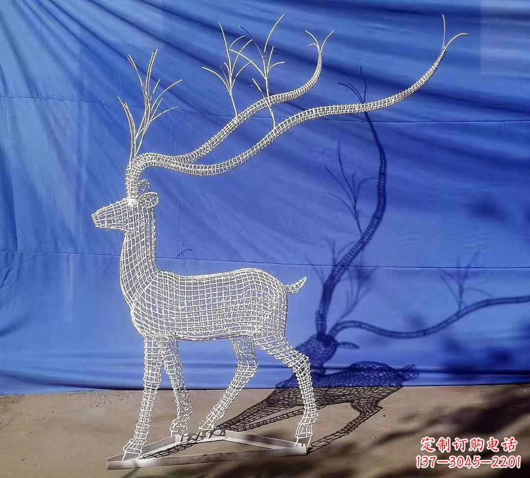 达州不锈钢镂空麋鹿雕塑户外摆件广场景观雕塑