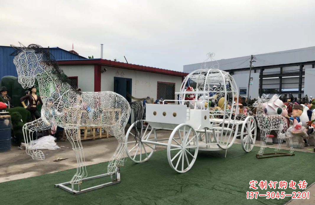 达州不锈钢镂空欧式马车雕塑