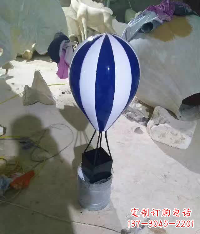 达州气球雕塑精美外形、绚丽色彩