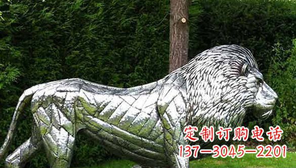达州不锈钢狮子雕塑拥有经典古典风格