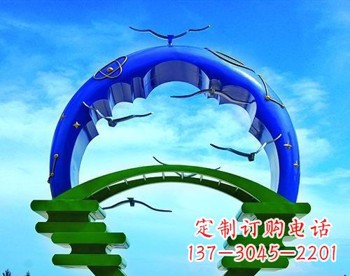 达州海洋书籍雕塑——记忆中的校园美景