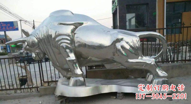 达州不锈钢拓荒牛公园景观雕塑