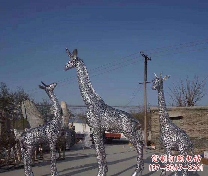 达州不锈钢镂空雕塑长颈鹿