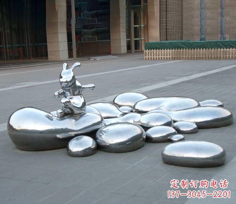 达州不锈钢兔子雕塑