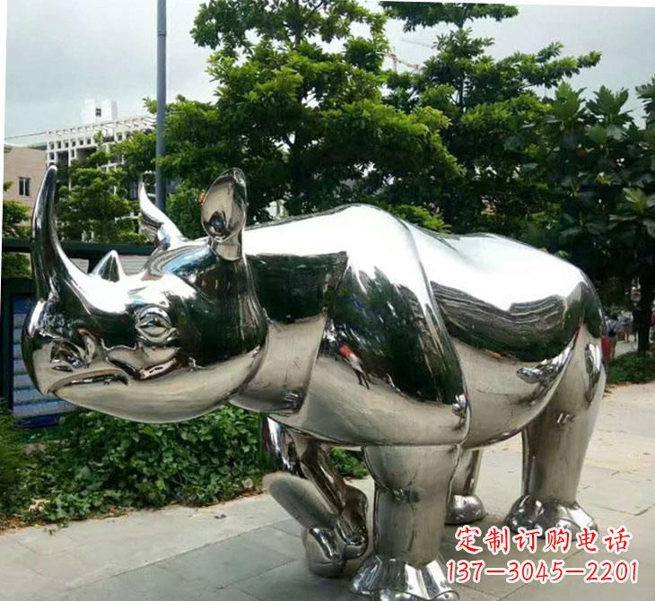 达州不锈钢犀牛雕塑传承自然之美