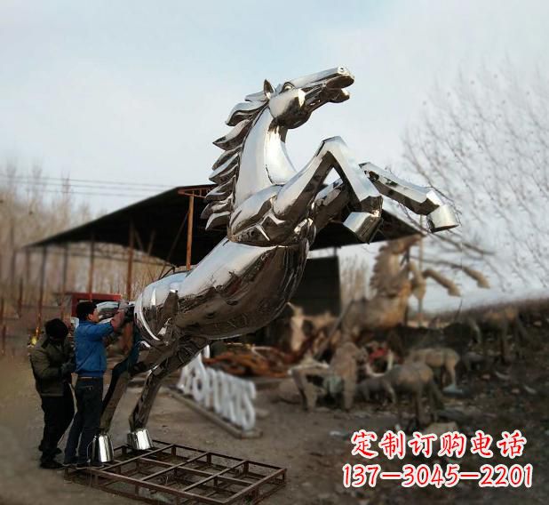 达州不锈钢现代动物马雕塑