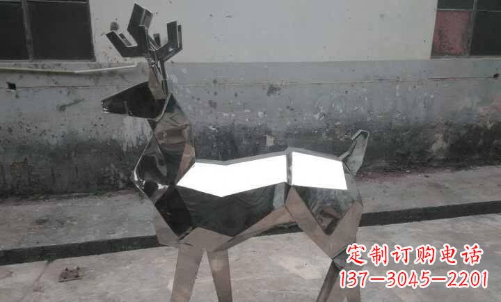 达州不锈钢小鹿石雕——雕塑中的优雅与高贵