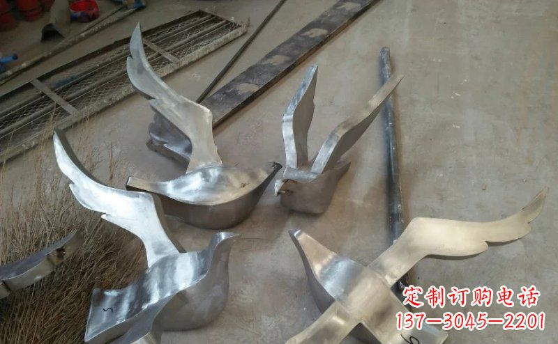 达州精美的不锈钢小型鸽子雕塑