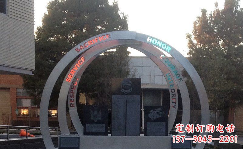 达州不锈钢艺术门圆环雕塑