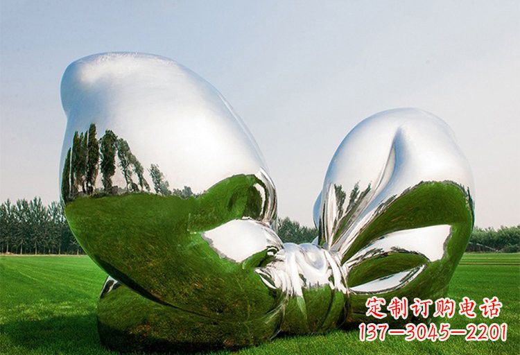 达州艺术之美——不锈钢园林大型蝴蝶结雕塑