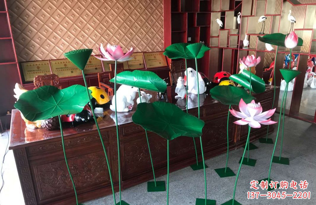 达州不锈钢园林荷花荷叶景观雕塑