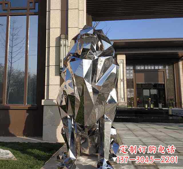 达州不锈钢狮子雕塑给园林带来神秘与力量