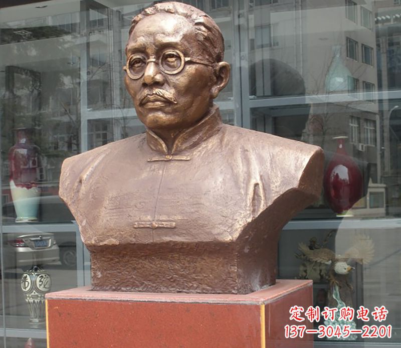 达州蔡元培雕塑传承睿智的象征