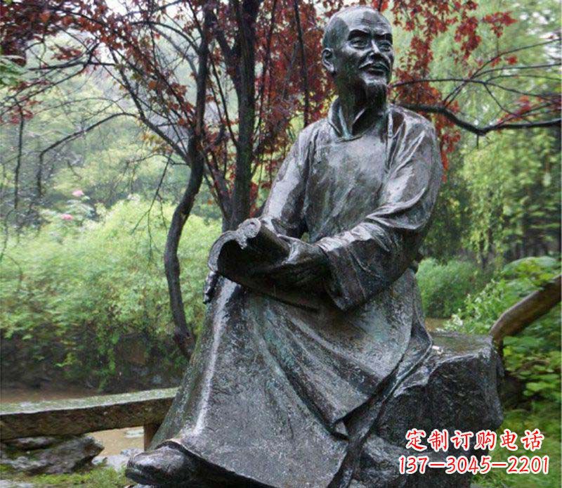 达州纪念古代名人的雕塑
