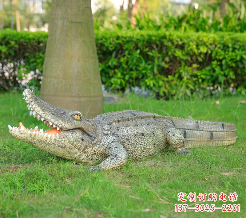 达州玻璃钢动物雕塑