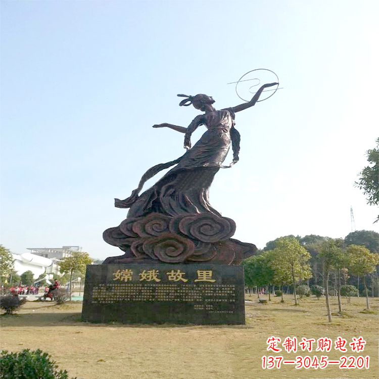 达州嫦娥传说一座神秘的雕像