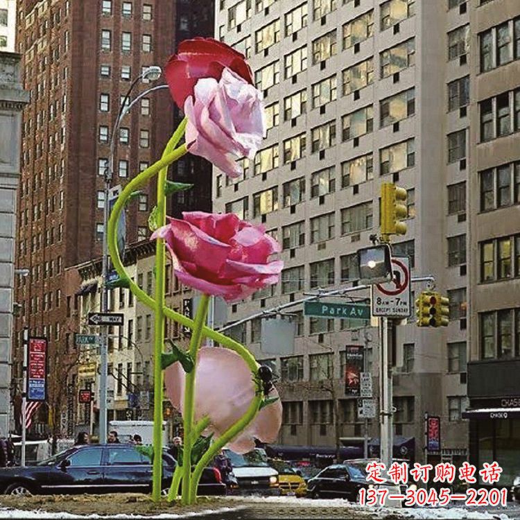 达州城市街道玻璃钢玫瑰花景观花朵雕塑