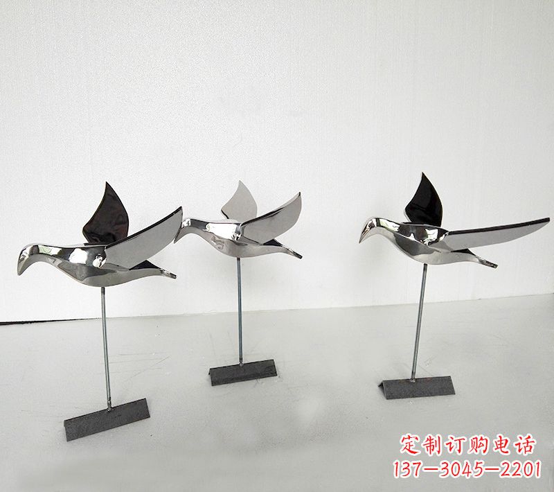 达州优雅的鸽子雕塑——不锈钢插件公园的精美装饰