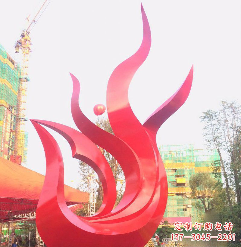 达州凤凰雕塑一座传承着历史文化的艺术品