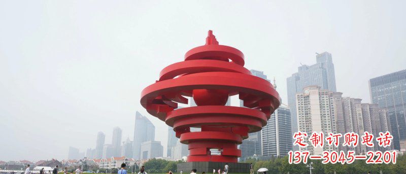 达州火炬雕塑标志五月风光