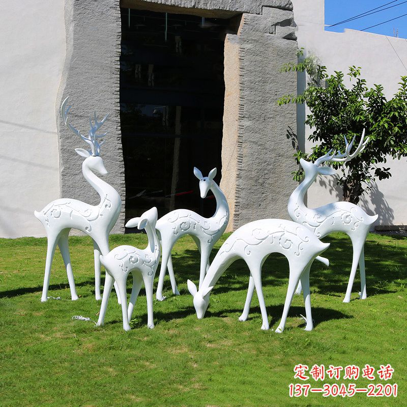 达州抽象鹿玻璃钢雕塑-白色小区园林动物摆件