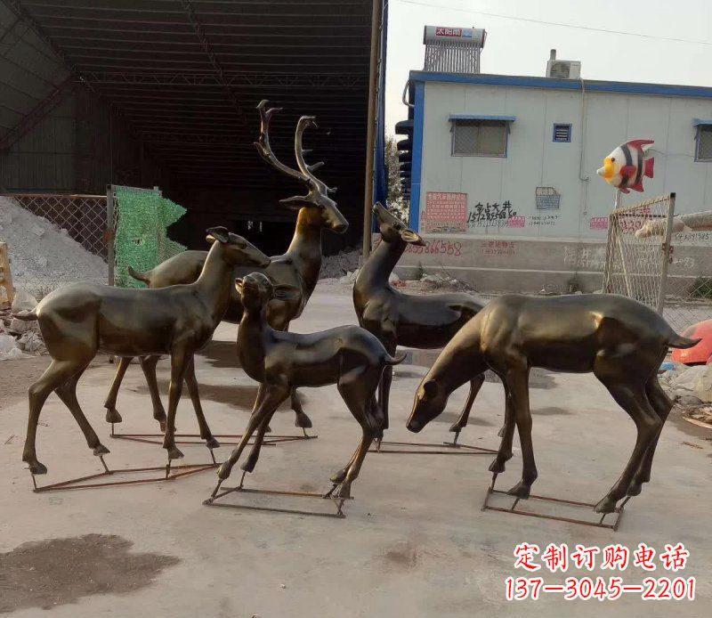 达州抽象鹿群铜雕