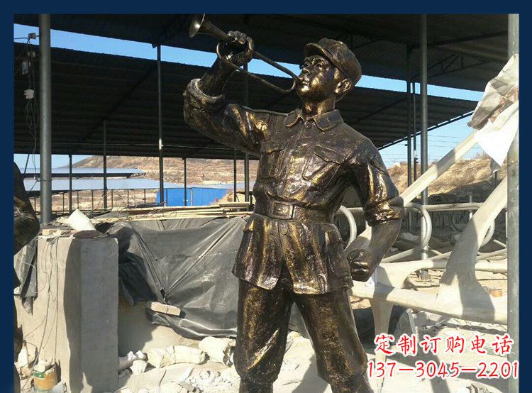 达州冲锋号雕塑永远记住八路军