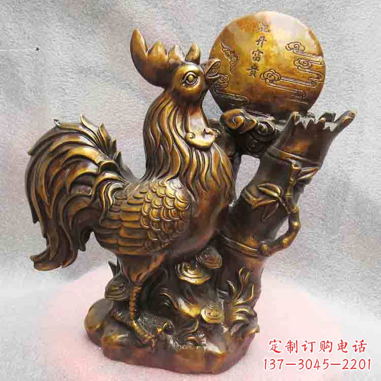 达州纯铜公鸡雕塑引领生肖动物摆件新风尚