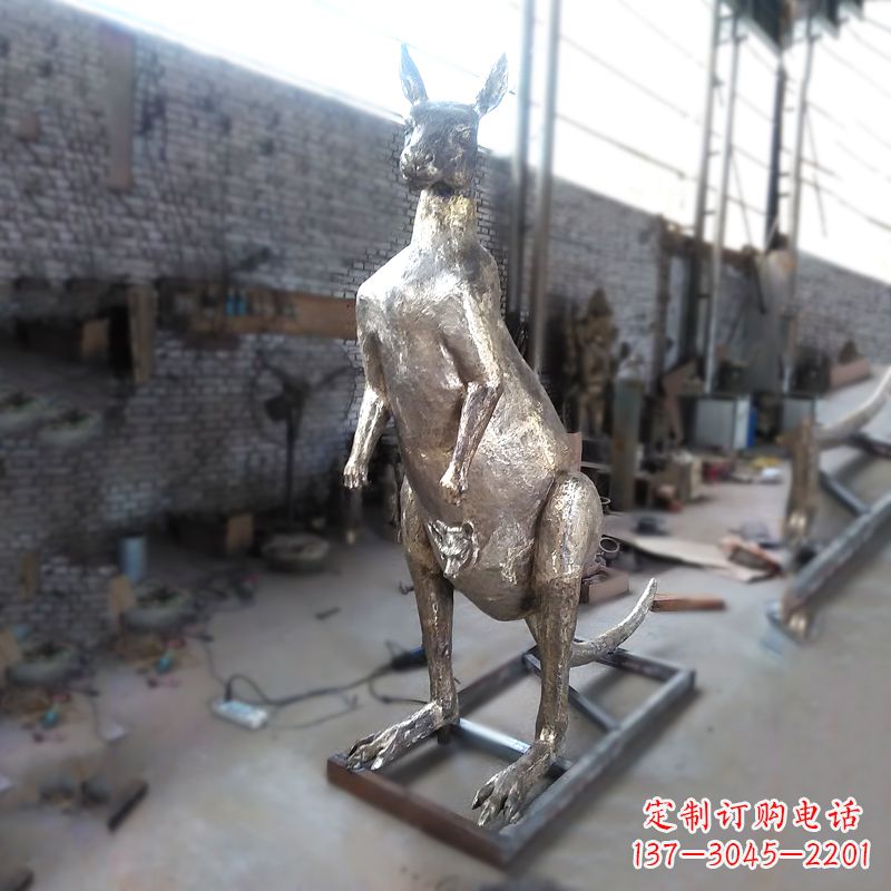 达州纯铜铸造的袋鼠雕塑