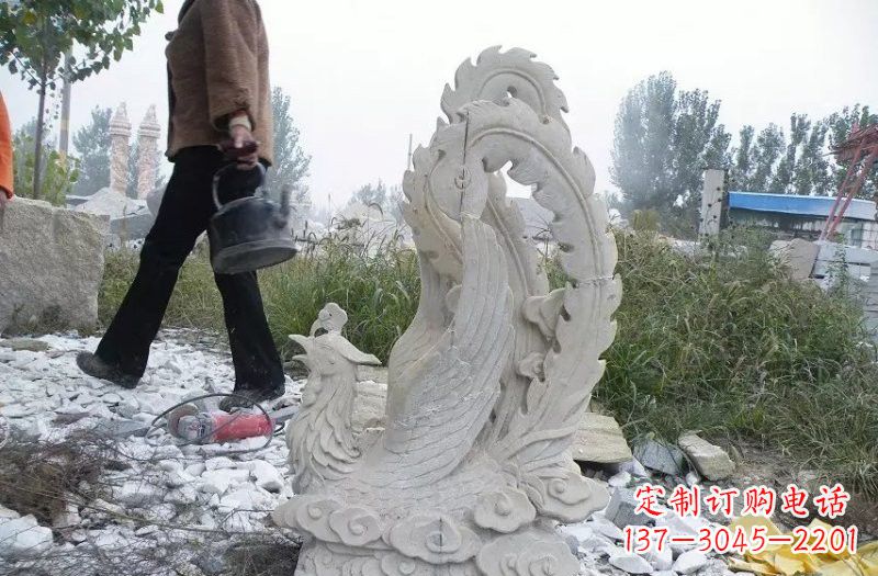 达州凤凰雕塑传承瑰丽的古老文化