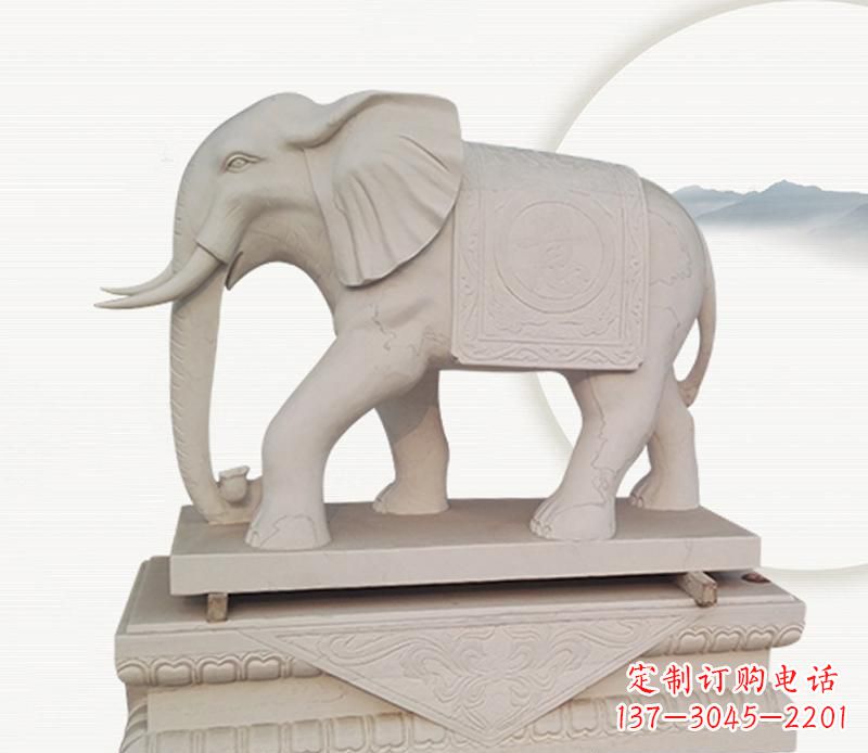 达州大理石公园内的巨大雕塑