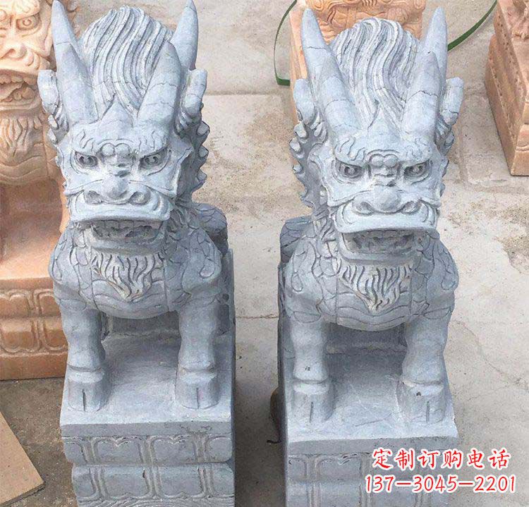 达州雄伟壮观的白色大理石麒麟坐式门口雕塑