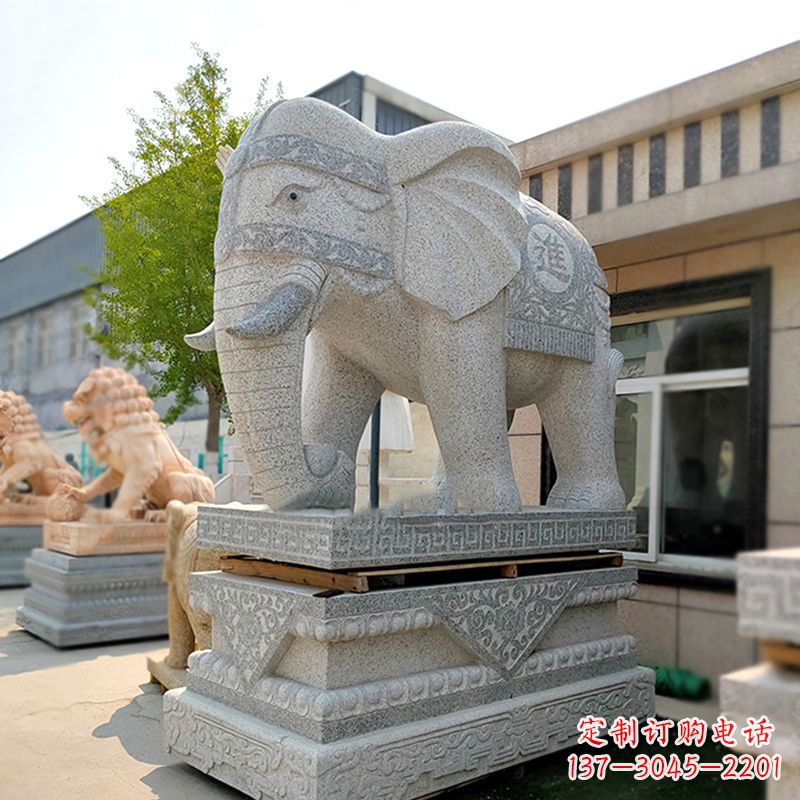达州新颖雄伟的大象雕塑