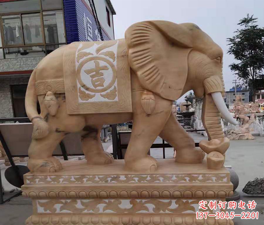 达州大象镂空石雕