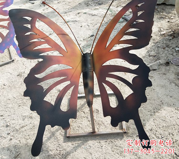 达州大型不锈钢铁艺蝴蝶雕塑,户外公园园林彩色昆虫摆件