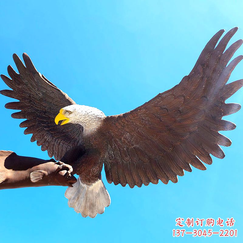 达州精致仿真老鹰玻璃钢雕塑