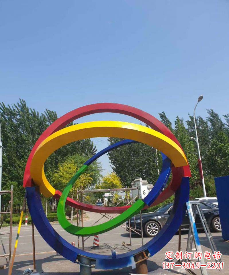 达州大型不锈钢广场圆环景观雕塑