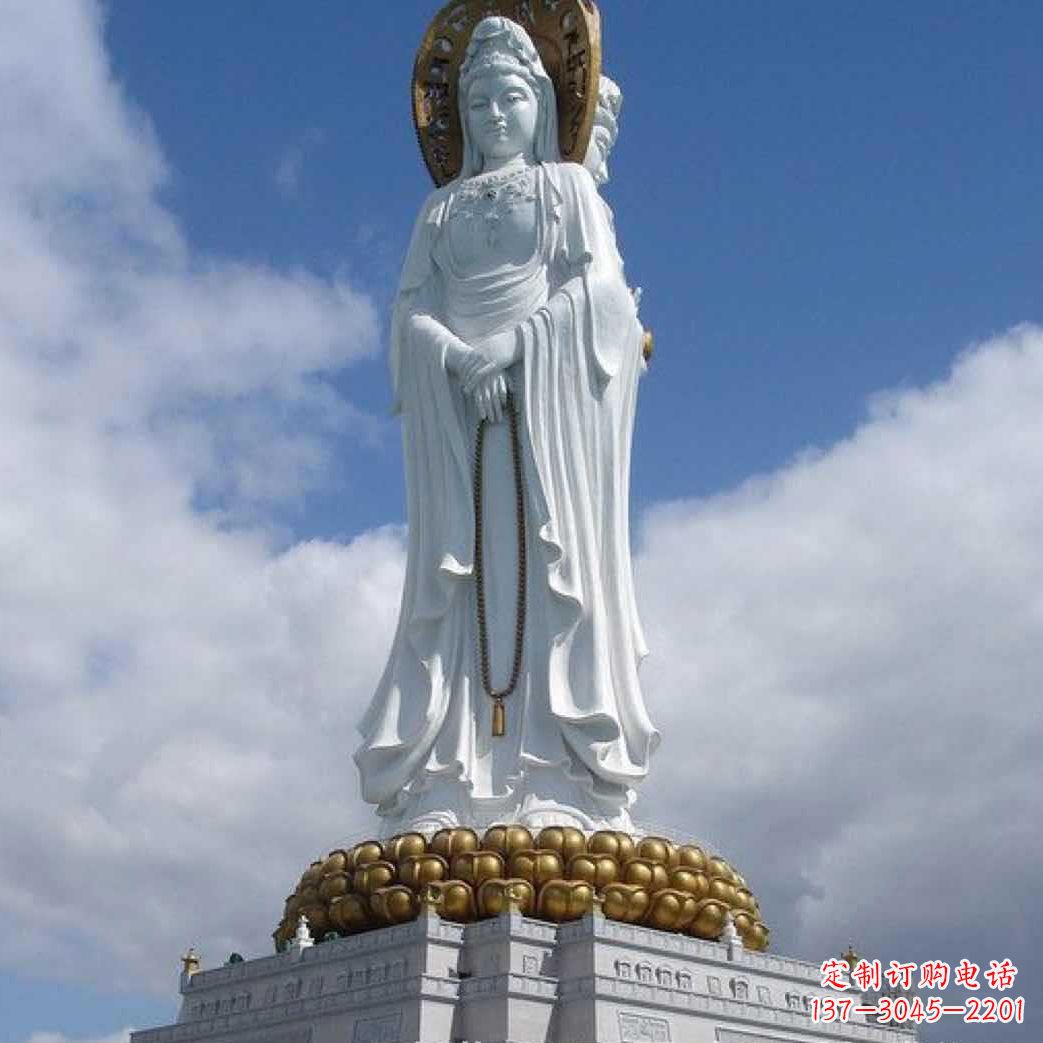 达州汇聚神灵精灵的大型观音石雕