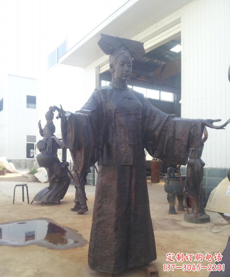 达州清朝女子古代人物铜雕塑