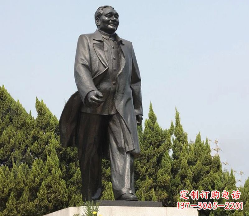 达州邓小平公园伟人铜雕