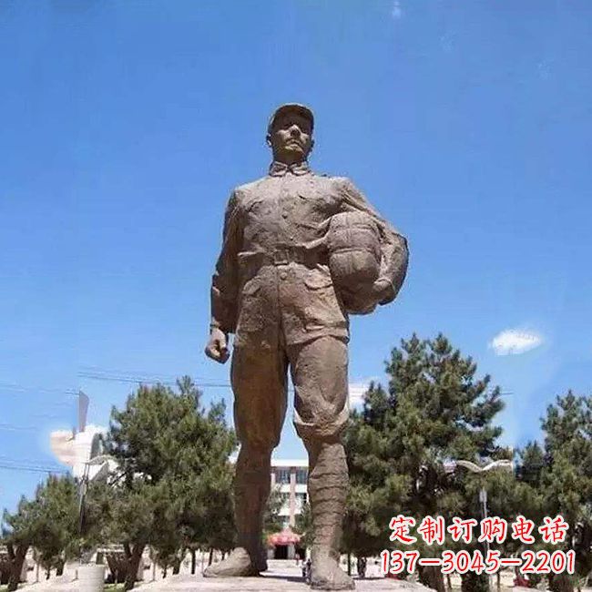 达州董存瑞石雕像 - 传承英雄精神的纪念雕塑
