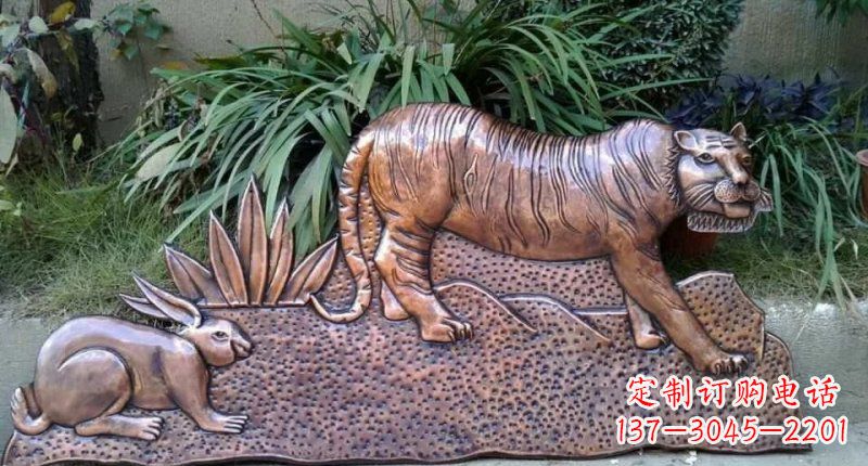 达州锻铜动物雕塑