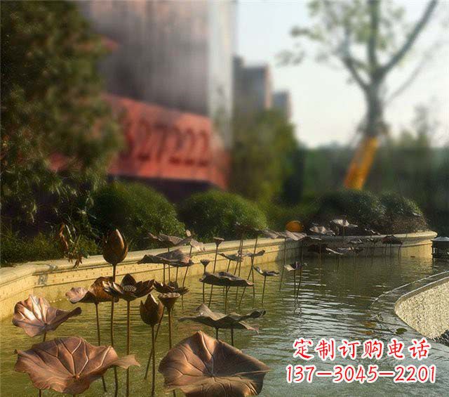 达州荷叶风情传承——锻铜荷花荷叶小区景观雕塑