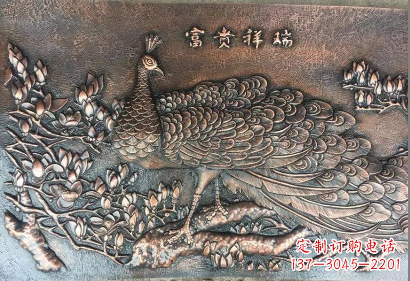 达州华丽锻铜孔雀雕塑