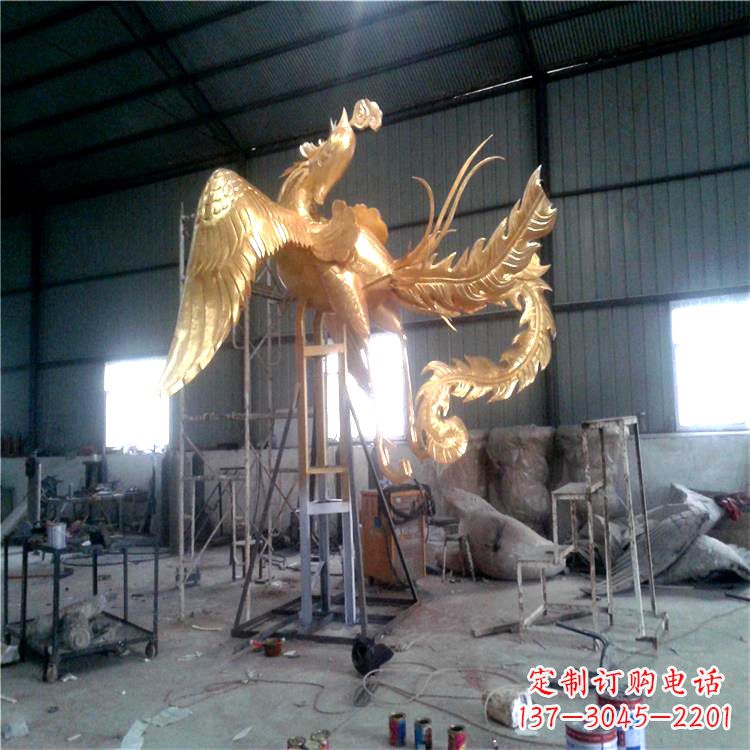 达州锻铜精美凤凰雕塑