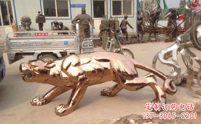 达州精美不锈钢豹子雕塑