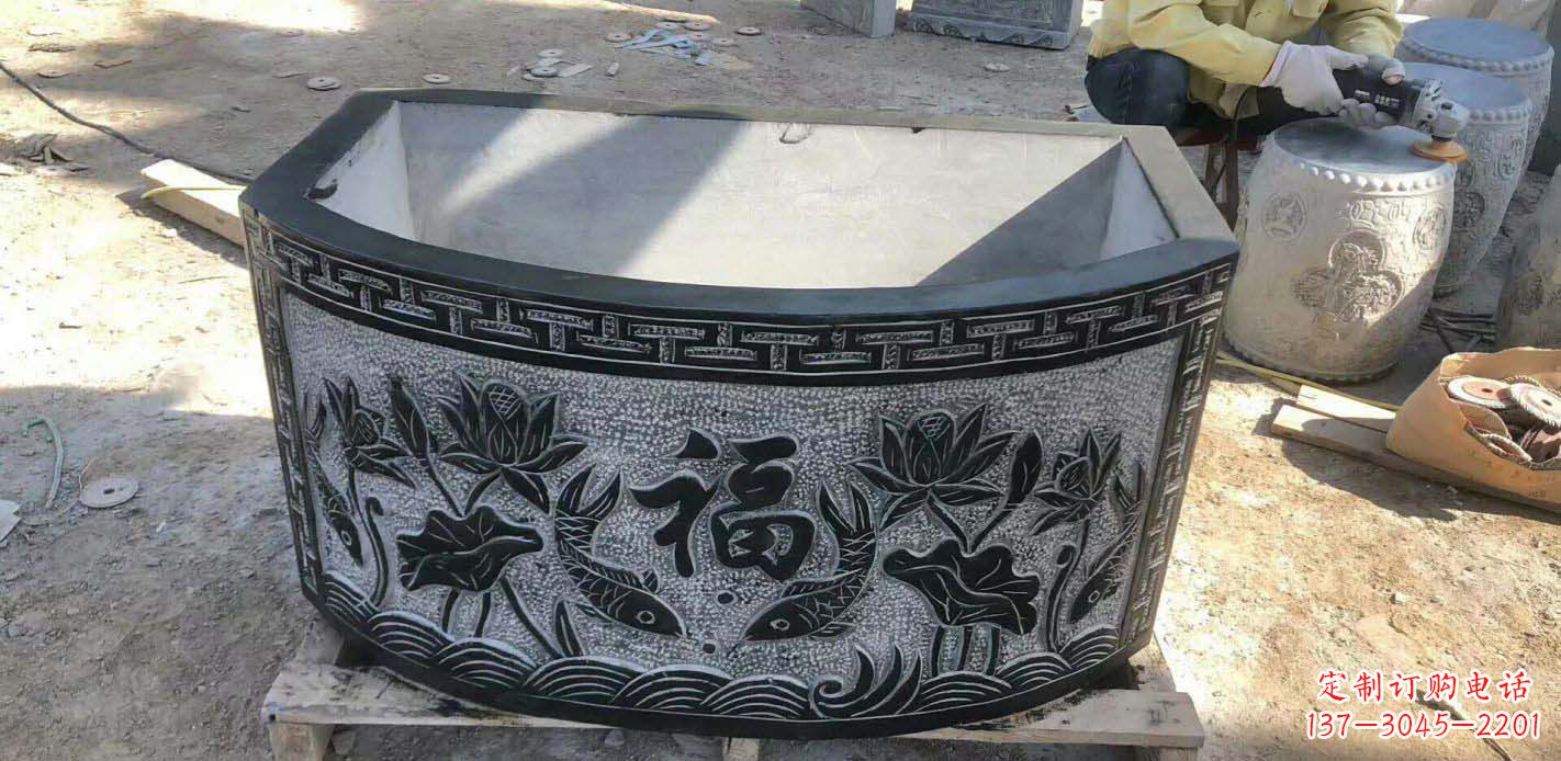 达州精致方口石浮雕水缸雕塑