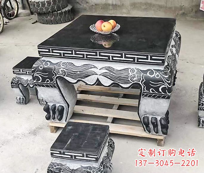 达州中领雕塑方形仿古石桌凳